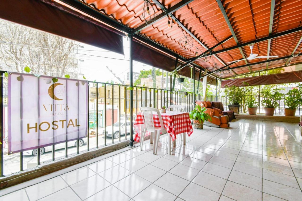 Hostal Vitta Guadalajara Esterno foto