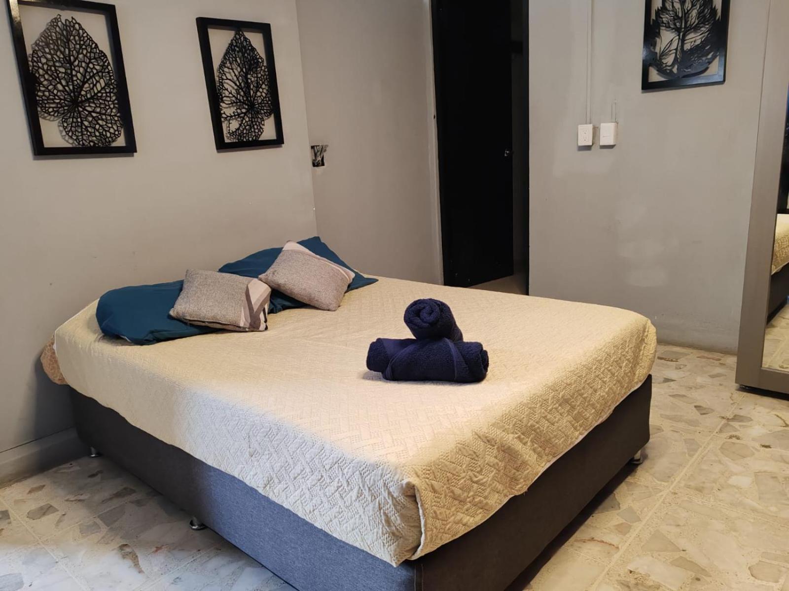 Hostal Vitta Guadalajara Esterno foto