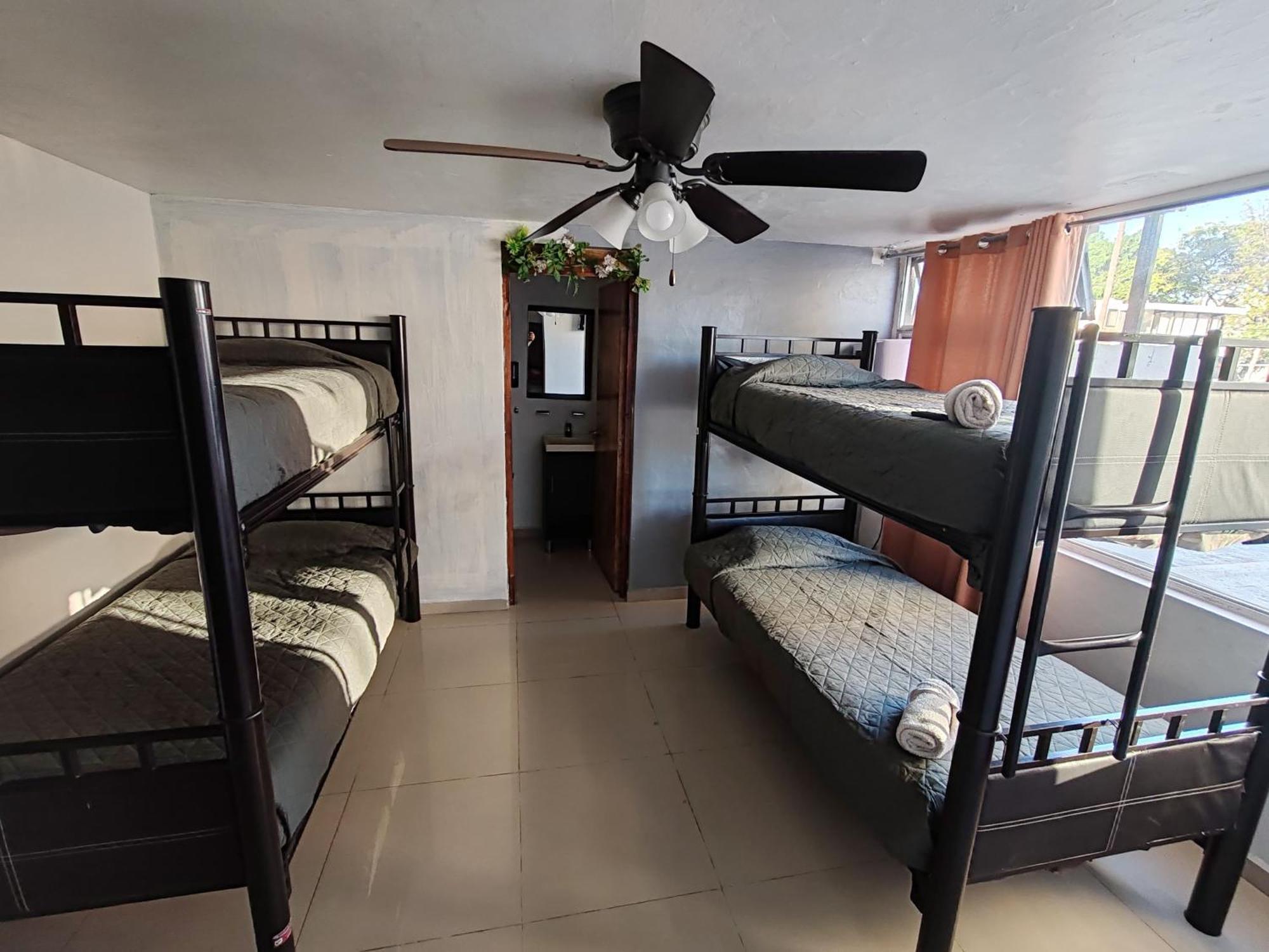 Hostal Vitta Guadalajara Esterno foto