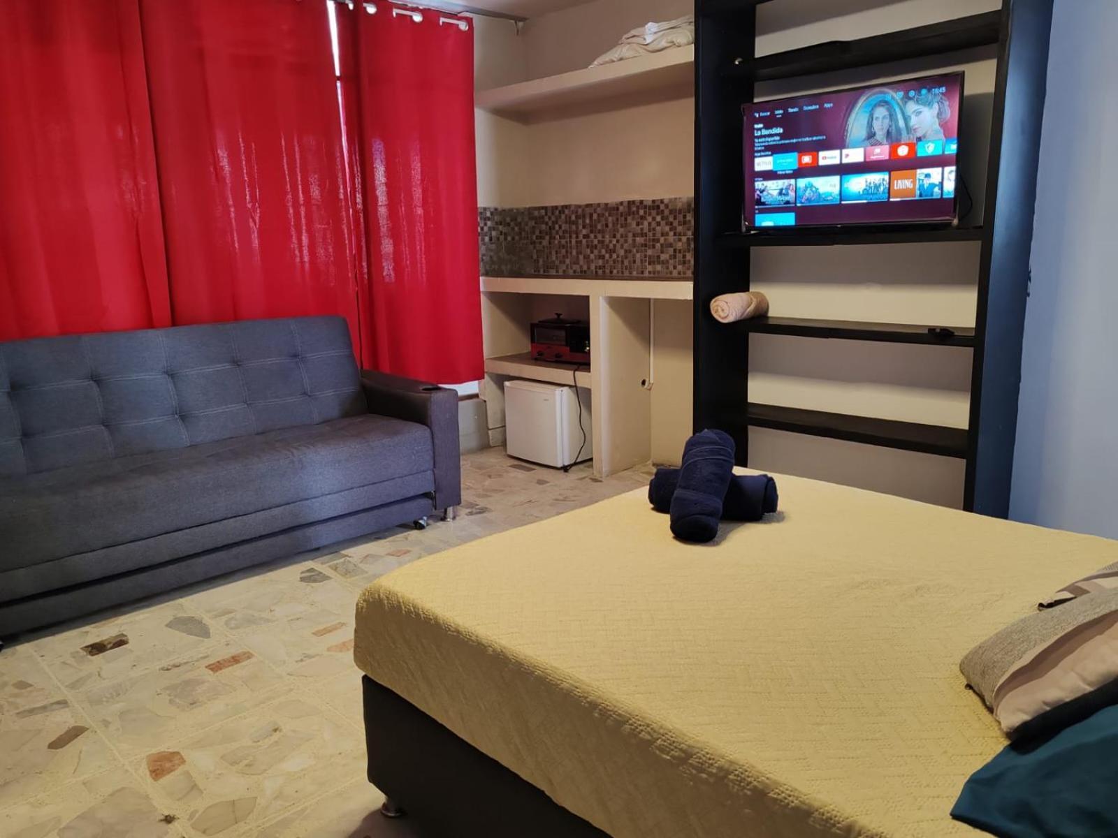 Hostal Vitta Guadalajara Esterno foto