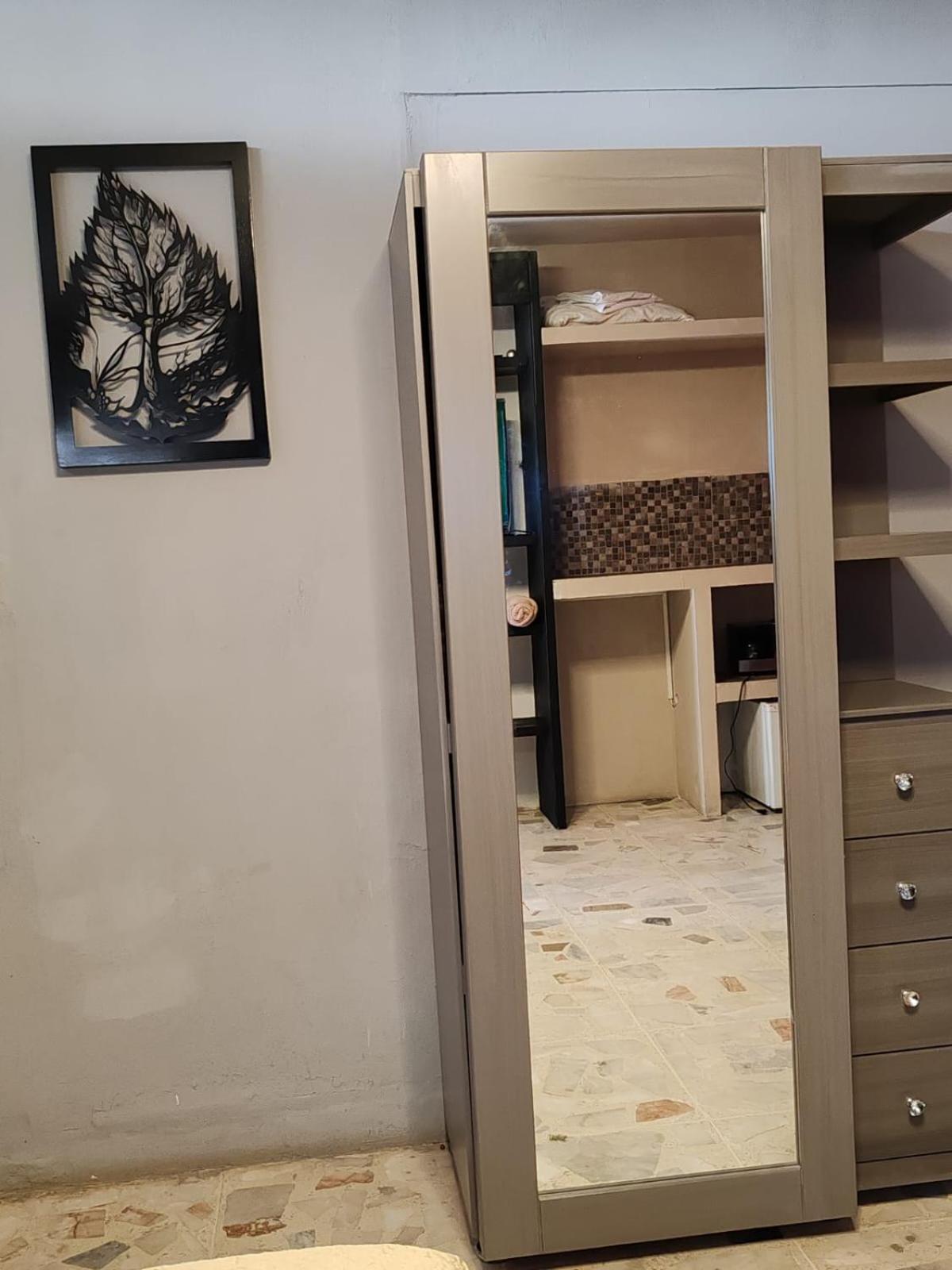 Hostal Vitta Guadalajara Esterno foto